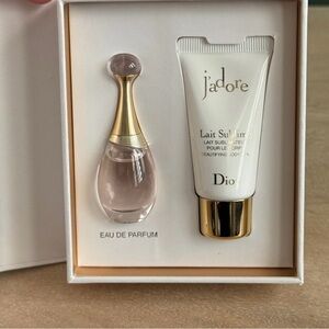 Dior J'adore Eau De mini 5ml Parfum & 20ml Lotion Body Milk Duo in gift box set